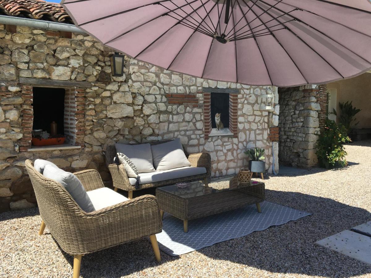 Gites Clodeguy No 2 Saint-Sylvestre-sur-Lot Extérieur photo
