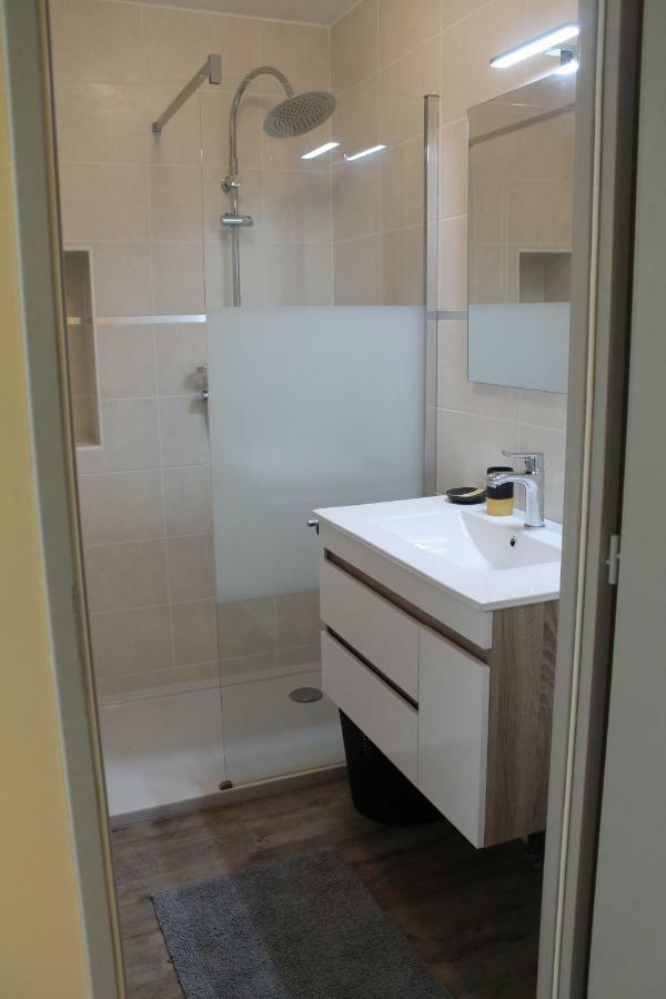 Gites Clodeguy No 2 Saint-Sylvestre-sur-Lot Extérieur photo